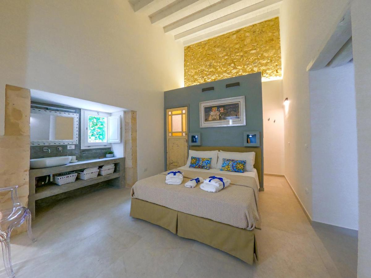 Ortigia Lifestyle 4 Seasons Villa Syracuse Exterior photo